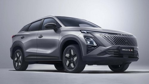 Omoda 5 híbrido: 224 CV y etiqueta Eco, por 23.990 euros