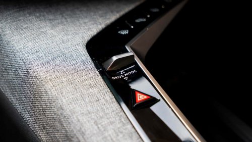 Análisis Peugeot 5008 Hybrid: vídeo del SUV familiar de 7 plazas con etiqueta Eco