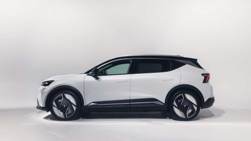 The New Mitsubishi Eclipse Cross Tries to Hide Its Renault Roots