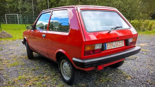 Yugo 45A im Fahrbericht: Das schlechteste Auto der Welt?