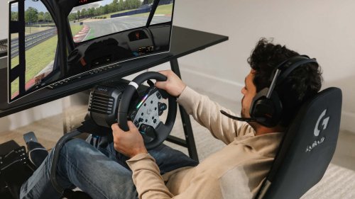 Logitech's New Steering Wheel Is For Serious Sim Racers. We Got a Hands-On Look