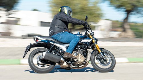 Hero Hunk 440, una naked A2 de iniciación con un precio muy loco