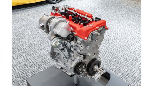 Toyota Usung Mesin Empat Silinder Baru