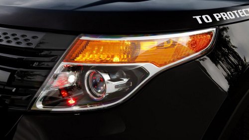 'Guessing It's a Ford Explorer:' Woman Says People Always Think She's a Cop. Why Does She 'Love' It?