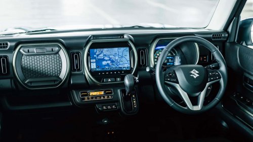 Diseño Jimny, híbrido y por 11.000 euros: este Suzuki asombra