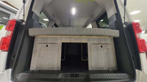 Llegan la primavera y las camper asequibles: esta Zafira está a tiro