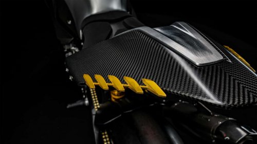 Superbike Baru dari BMW Padukan Tenaga dan Desain Indah