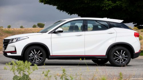 Nuevo DFSK 500 2025/2026: Turbo + 44 CV... ¡boom SUV barato anti-Dacia Duster!