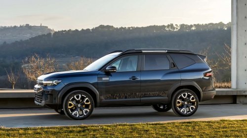 Voiture de l'Année 2026 : la Citroen C5 Aircross et la Renault 4 parmi les sept derniers finalistes