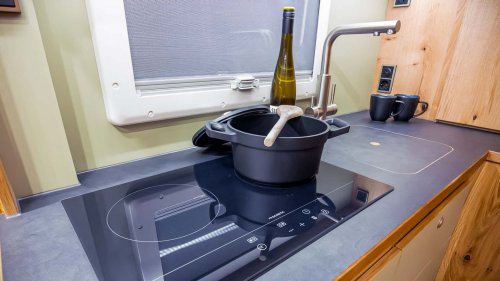 Sechs Meter, Allrad, Alkoven: Was der Dopfer 332 A anders macht