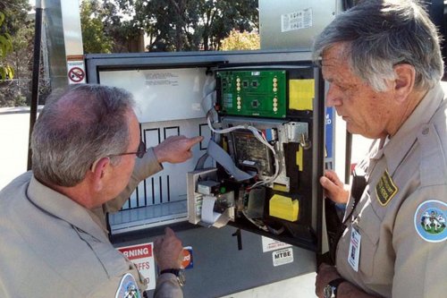 ‘Am I the Only One Who Didn't Know:’ Florida Woman Stops to Get Gas. Then She Reads the Fine Print On the Pump