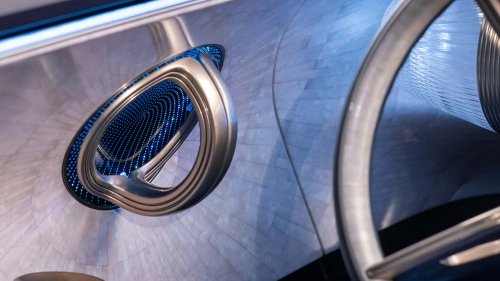 Mercedes Vision Iconic (2025): Hommage mit leuchtendem Ego