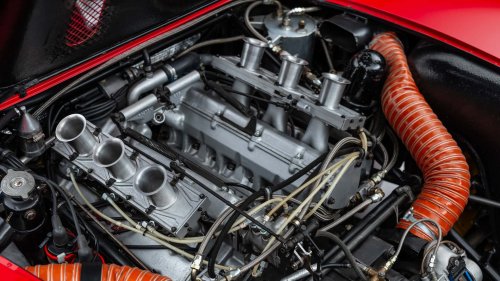 Dino 206 S, el último Ferrari creado para desafiar a Porsche, está a la venta.