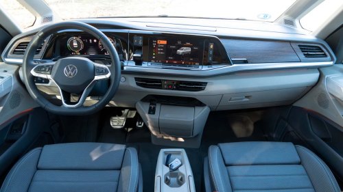 Al volante del VW Multivan e-Hybrid 245 CV DSG 4Motion, familiar a lo grande