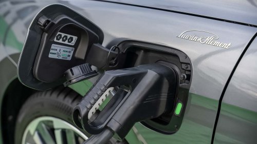 Skoda Superb iV (2026): Stärkerer Plug-in-Hybrid für die Limousine