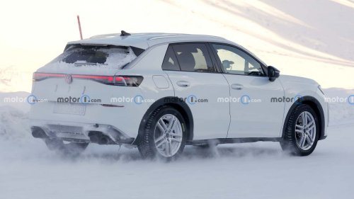 Neuer VW T-Roc R (2026) als Erlkönig erwischt