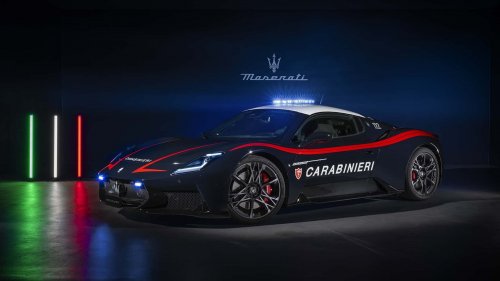 El Maserati MCPURA se transforma en un coche patrulla alucinante