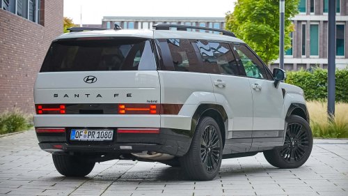 Hyundai Santa Fe Hybrid: Mehr Leistung und höhere Anhängelast