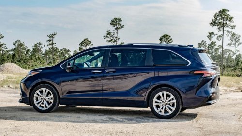 ‘We Pride Ourselves on Honesty:’ Woman Gets Online Quote On Toyota Sienna. Then the Salesman ‘Lies’ To Her