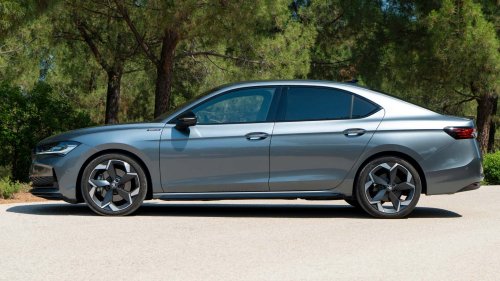 Un Skoda Superb recorre 2.831 km con un solo depósito, récord de consumo bestial