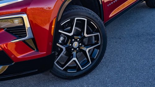 'Guessing It's a Ford Explorer:' Woman Says People Always Think She's a Cop. Why Does She 'Love' It?