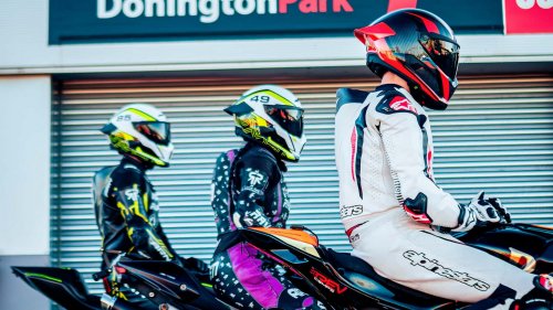 Apa yang Terjadi dengan Pembuat Helm Sepeda Motor Ruroc?