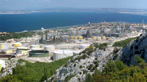 400 millions de barils de pétrole débloqués pour endiguer la hausse du prix de l'essence