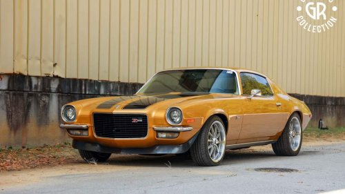 Descubrimiento épico: 1.300 coches clásicos salen del olvido