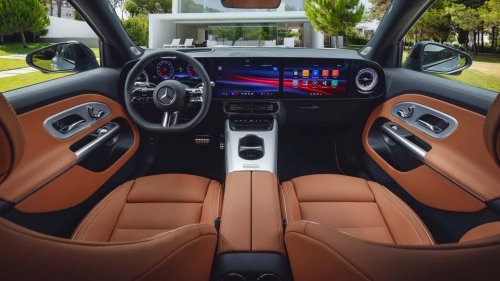 The New Mercedes GLB Has Three Screens, Seven Seats, and Plenty of Stars