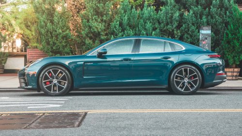 The Porsche Panamera 4S E-Hybrid Is for the Nerds: Review