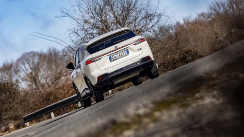 Nuevo MG HS 2025: ni Hybrid+, ni PHEV… ¡25.990 €, no financio, no entrego coche!