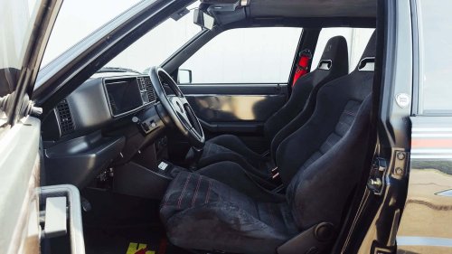 Este Lancia Delta HF Integrale negro, de Vasco Rossi, está en venta