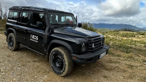 El INEOS Grenadier se convierte en un todoterreno para emergencias