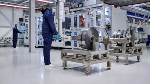 BMW accélère le développement de batteries à l'état solide avec Samsung