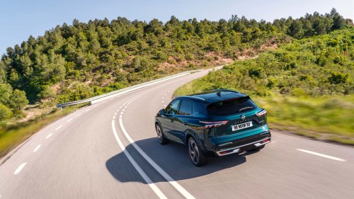 Toyota RAV4 vs. Nissan Qashqai, comparativa de SUV superventas