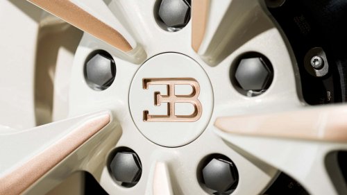 Este es el último Bugatti con el mítico motor W16