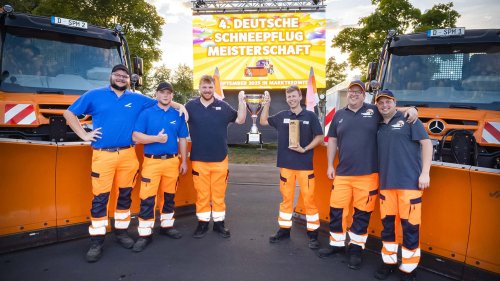 Es gab eine Schneepflug-Meisterschaft ... im September
