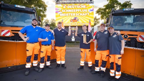 Es gab eine Schneepflug-Meisterschaft ... im September