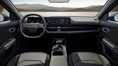 Kia Surprises With A New Manual-Shift Wagon