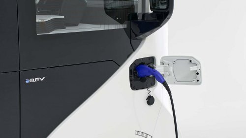 Cette navette futuriste de Toyota est déjà disponible à l'achat (au Japon)