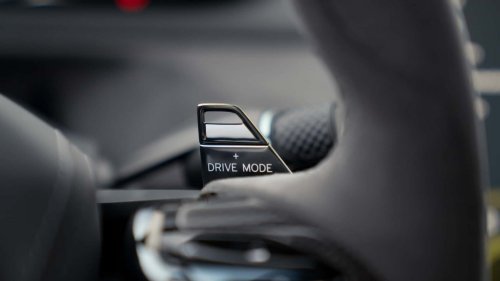 Review Lotus Emeya 2025: Lotus yang Sangat Berbeda