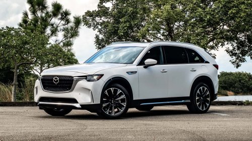 'Girl You Need a Toyota:' Woman Buys Mazda CX-90. Then She Regrets It Instantly Because of 'Bad Luck'