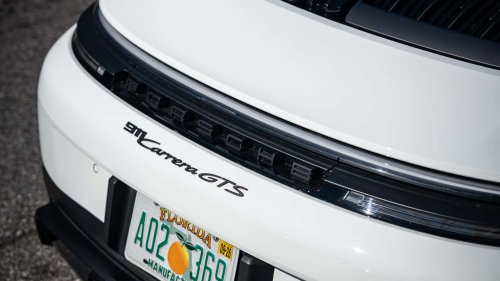 ‘Don’t Even Wanna Drive It On the Trailer:’ Tow Truck Driver Gets Call for Porsche. He Can’t Believe What He Sees When He Arrives