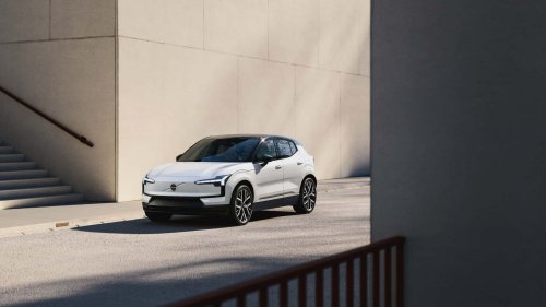 El Volvo EX30 2026 va a seguir bajando de precio