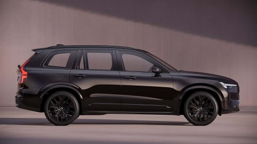 Volvo XC90 Black Edition (2025): Flaggschiff trägt jetzt schwarz