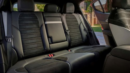 The 2026 Alfa Romeo Tonale Loses Its Hybrid but Looks Better