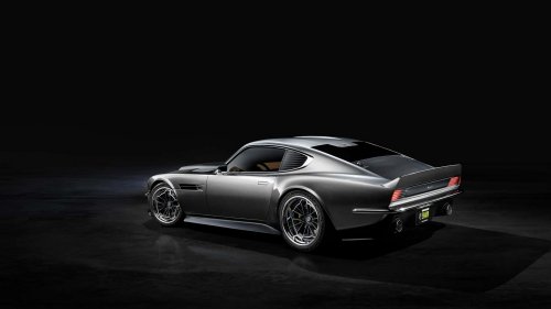 Ringbrothers Aston Martin DBS adalah Restomod yang Tepat