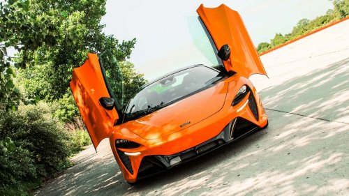 Review McLaren Artura yang Masih Tetap Hebat
