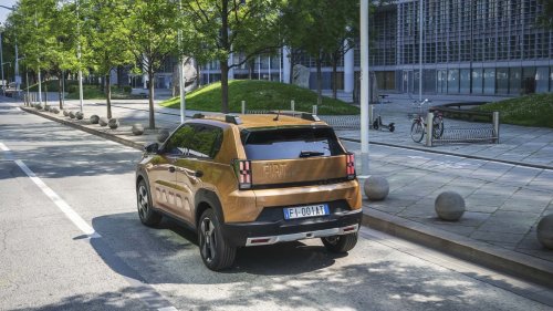 ¿Por qué los coches vuelven a los colores vivos?