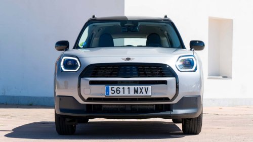 "Si te digitalizas demasiado, pierdes la conexión": MINI no eliminará botones